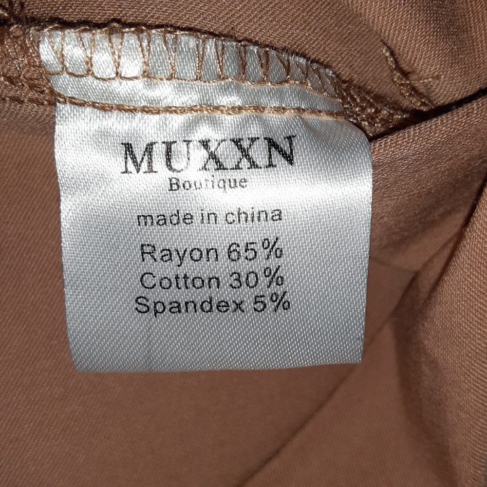 MUXXN Women's V Neck Retro Camel Dress - Picture 7 of 8